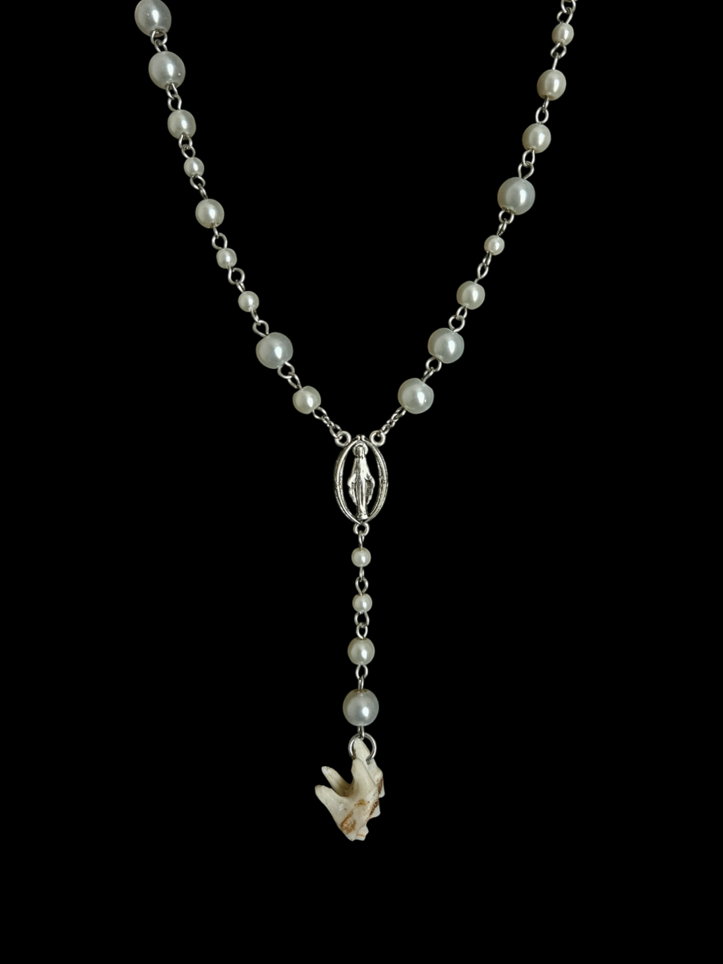 Deer tooth & pearl short rosary