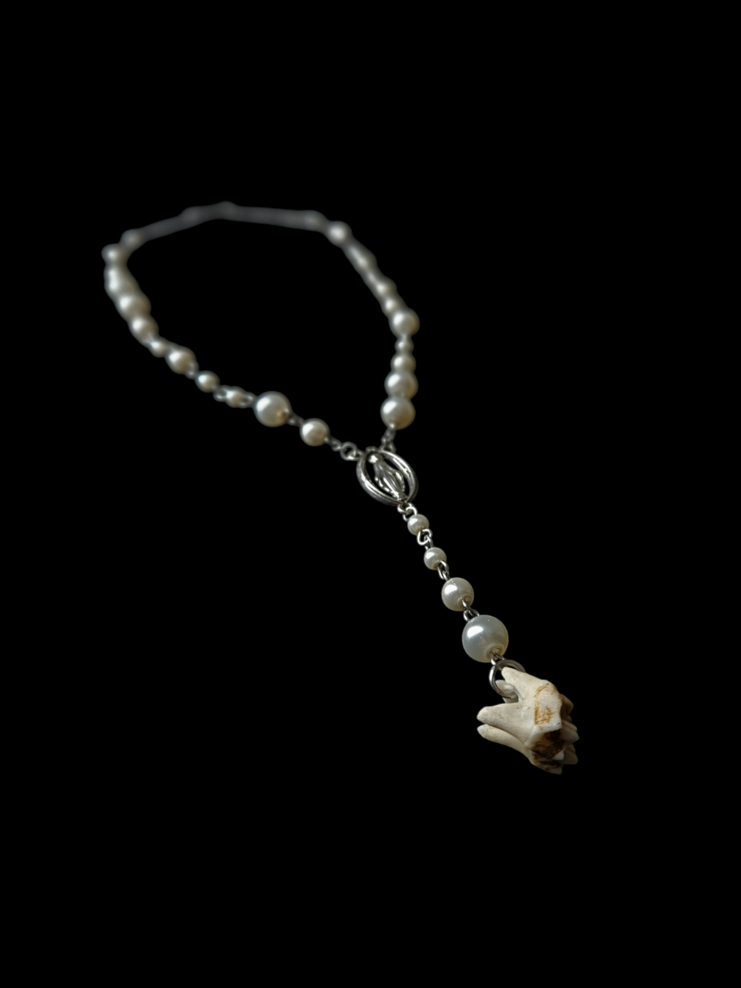Deer tooth & pearl short rosary