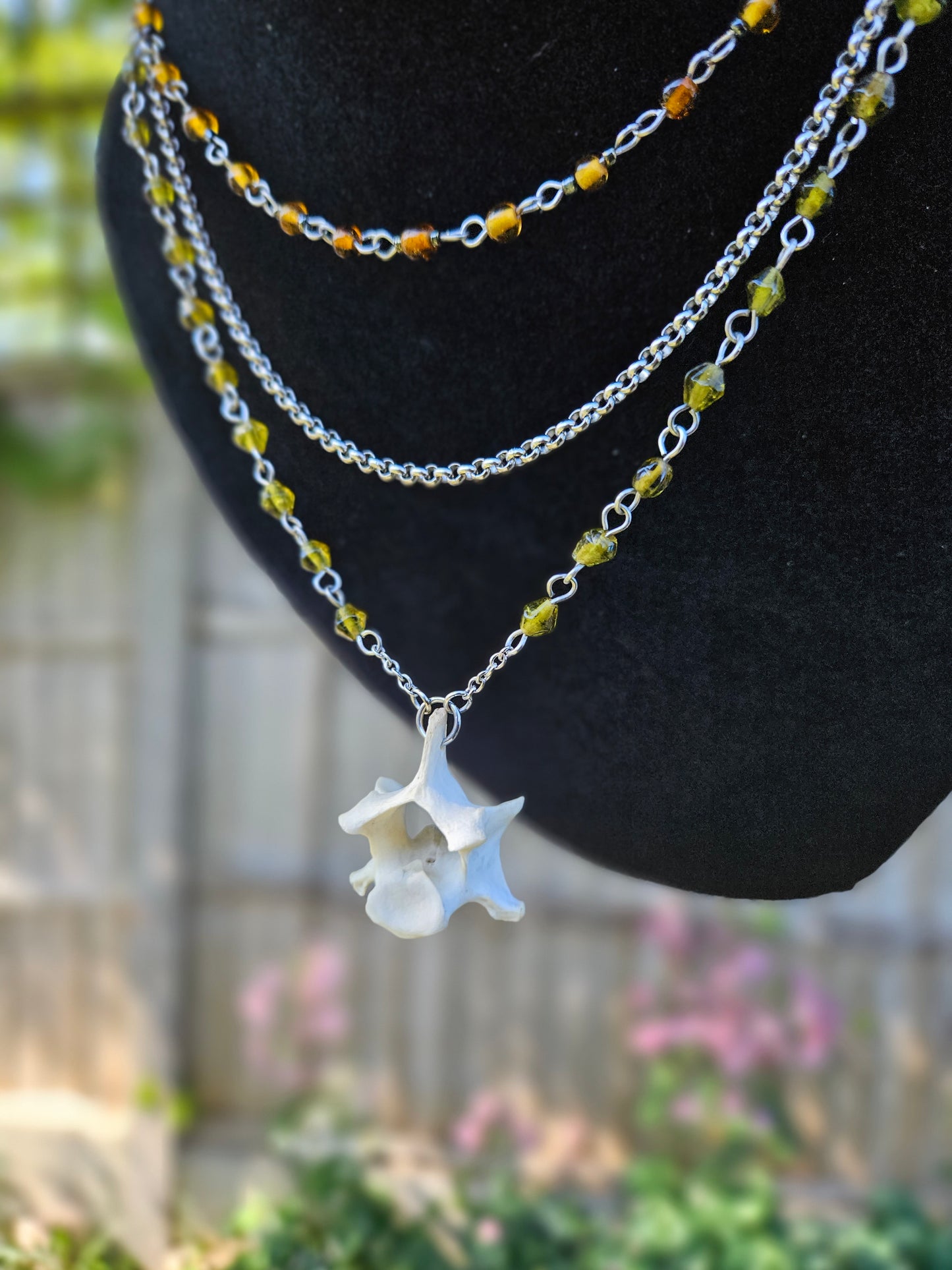 Fox vertebrae layered necklace