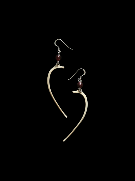 Rabbit rib & garnet earrings
